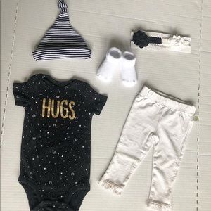 CARTERS Bodysuit with pants, socks, hat & 2 bows